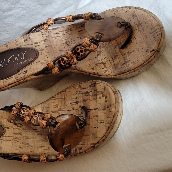 3/$25 RFNY wedge sandals - Picture 2 of 3